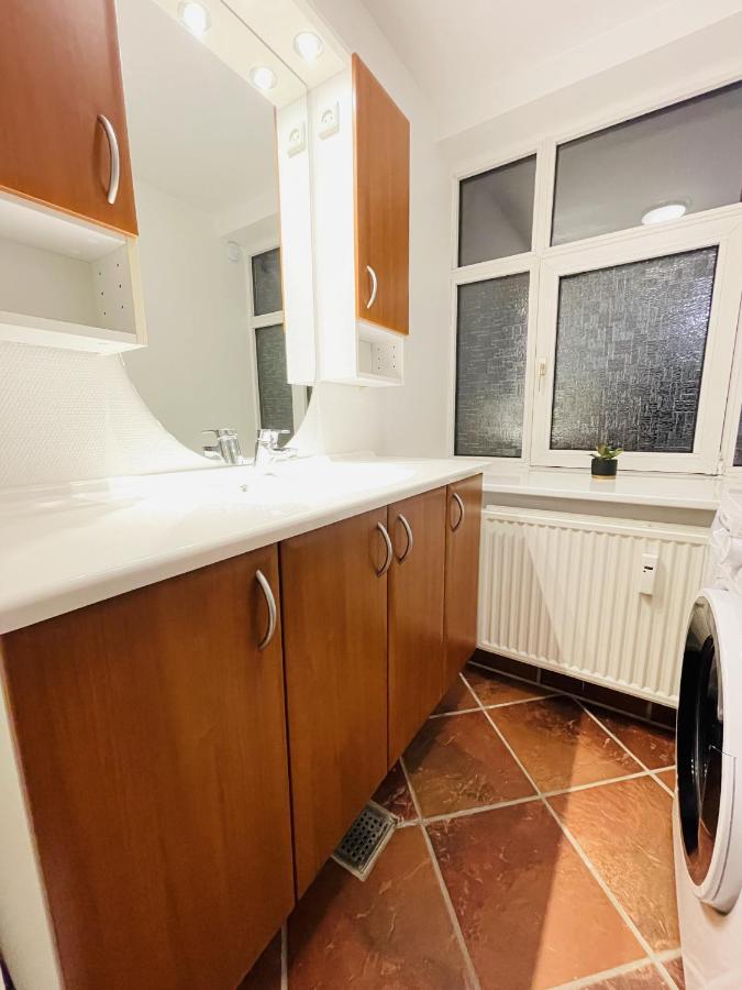 Aday - Cozy Central 1 Bedroom Apartment Frederikshavn Exterior photo